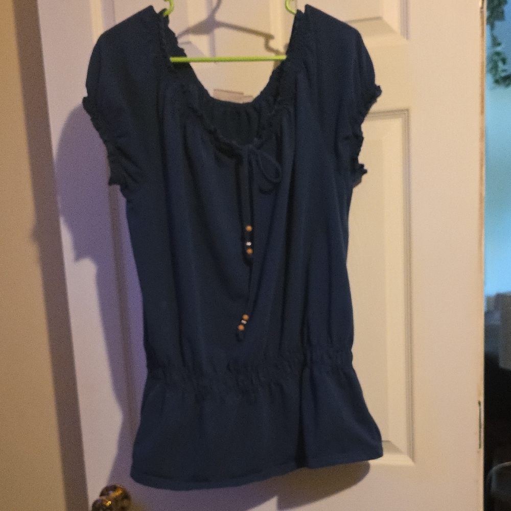 Croft & Barrow Blue Blouse with Elegant Silhouette